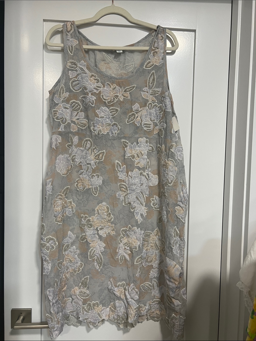 Vintage Sleeveless Floral Silk Embroidered Beadedoverlay Dress In Gray And Cream